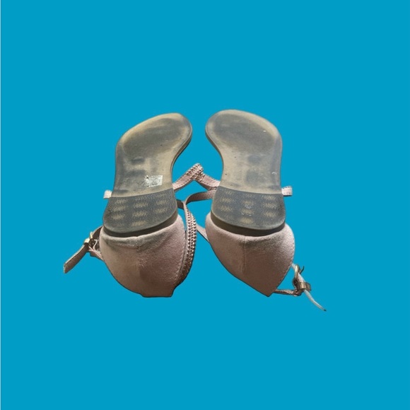 Celebrity NYC Thong Sandals Suede Adjustable Ankle Strap Shoes - Picture 4 of 5